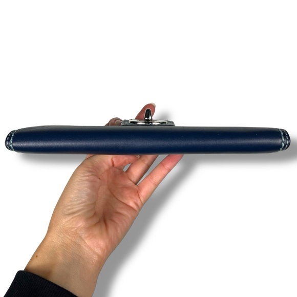 COACH Navy Blue Leather Turnlock Wallet Contrast Stitching Card Holder Classic - Picture 5 of 10